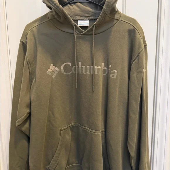 Columbia Men's Green Hoodie - Picture 1 of 3